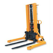  Hydraulic Electric Stracker manufacturer in Chennai    